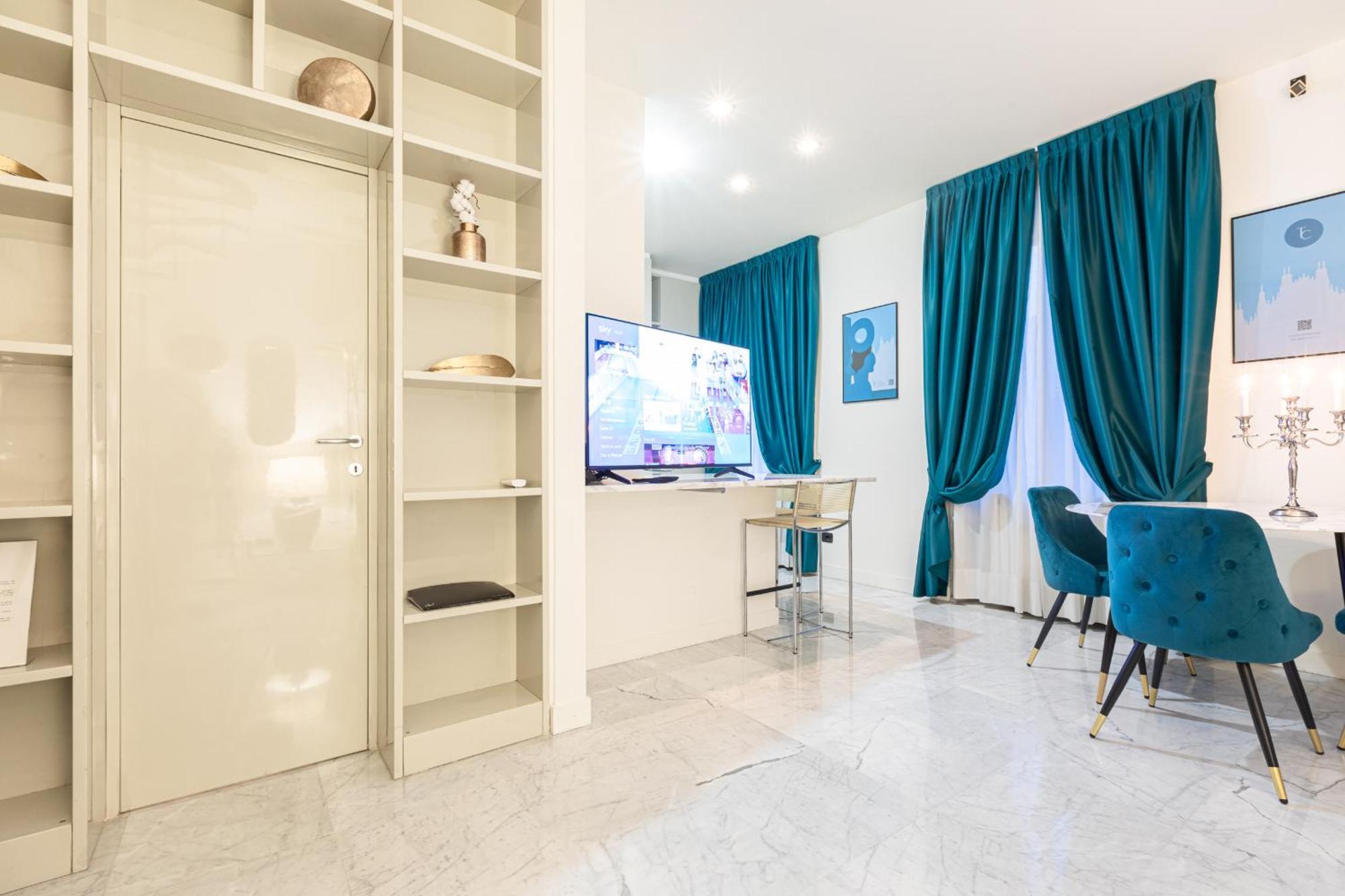 Monte Napoleone Split-Level Terrace Apartment - Top Collection Milano Exteriör bild