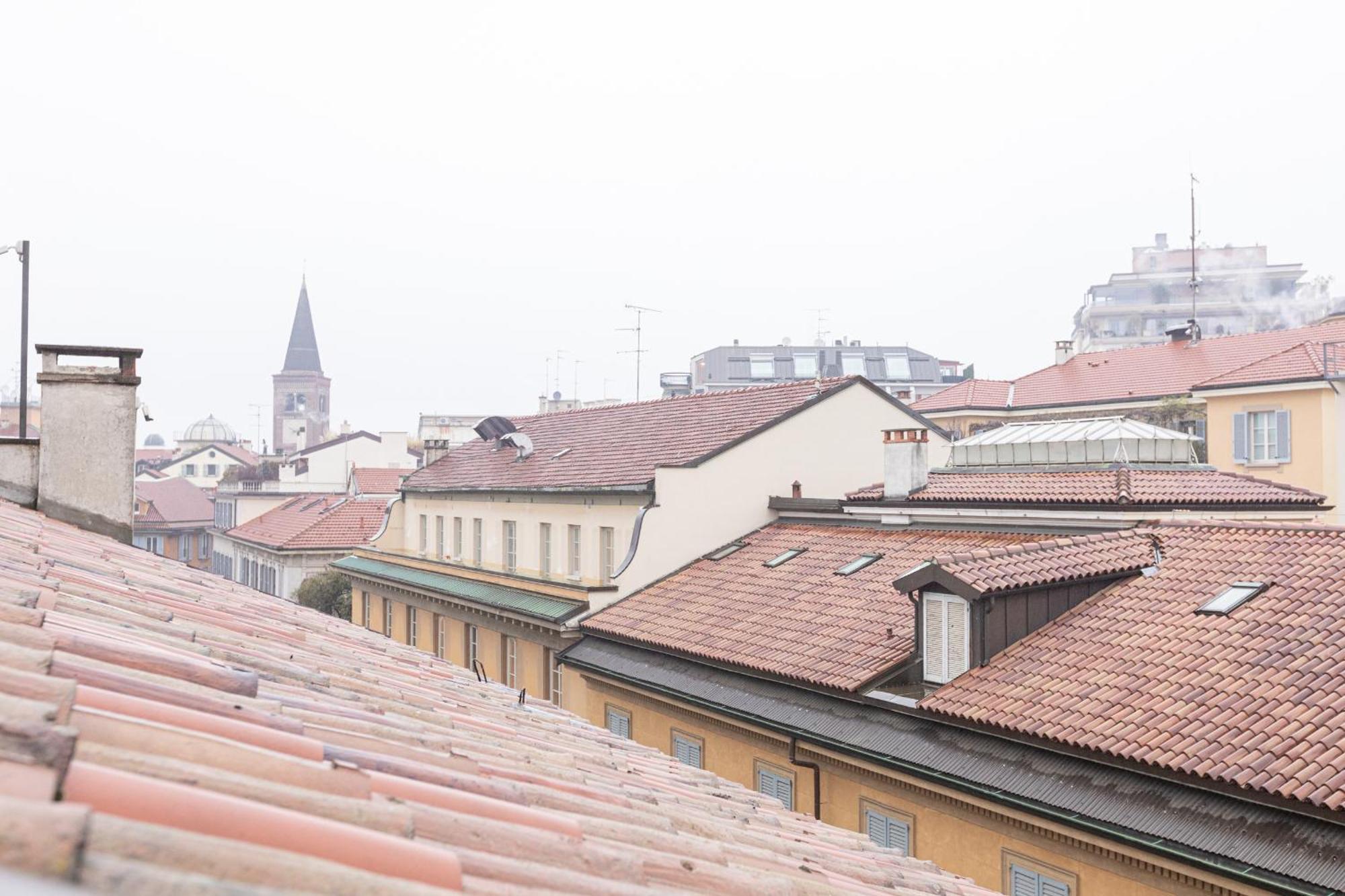 Monte Napoleone Split-Level Terrace Apartment - Top Collection Milano Exteriör bild